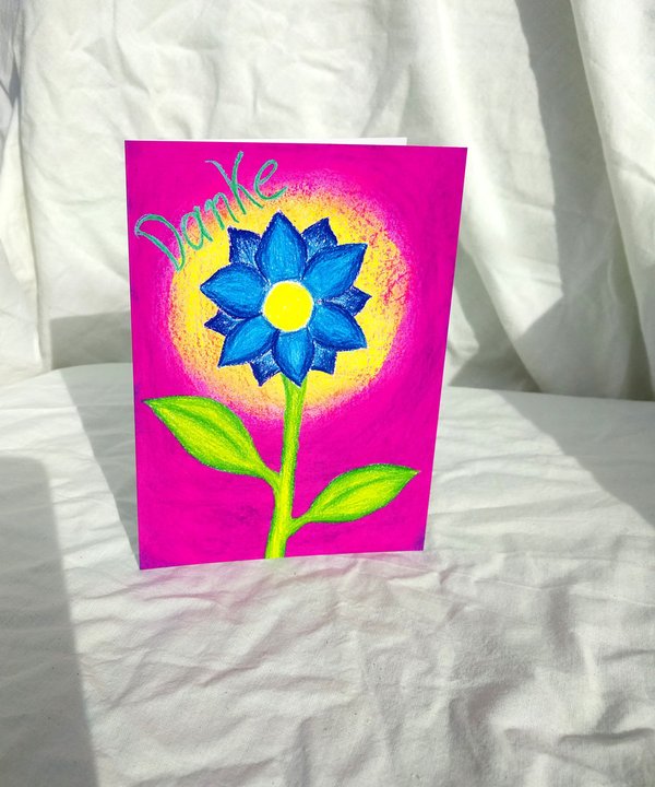 M0026_Dankeskarte_blaue Leuchtblume & Danke auf pinkem Hintergrund